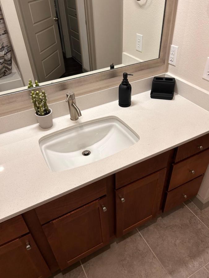 Downtown Houston Apartment Екстериор снимка